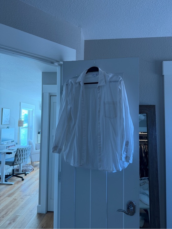 Old Navy Tops - Old Navy White Women's Button-Down Shirt